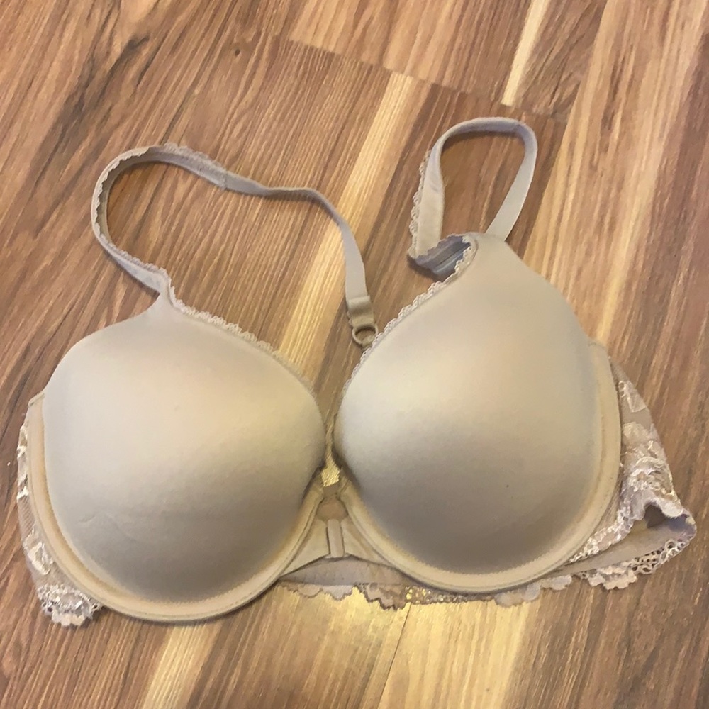 Nude Lace Body by Victoria Racerback Bra